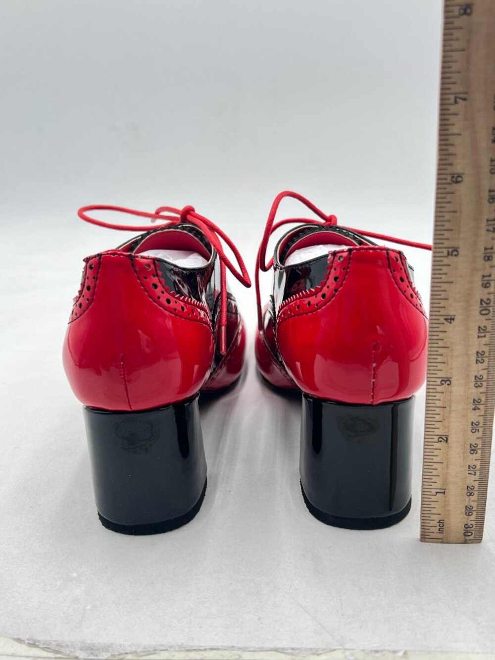 Black/Red Women's Oxford Shoes Round Toe Lace-up Wingtip Chunky Heel Pumps - Picture 4 of 7